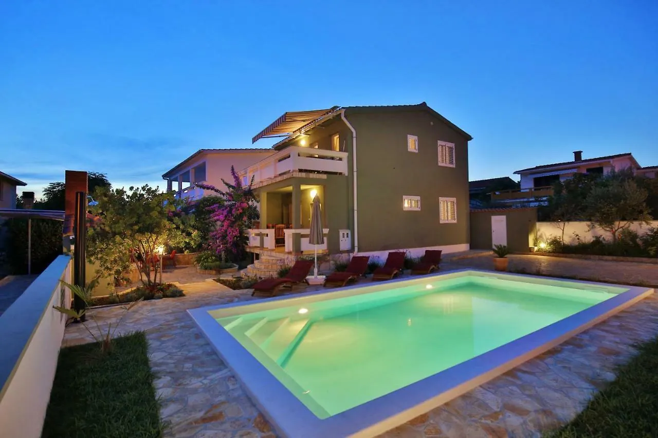 Holiday home Villa Goga Vir